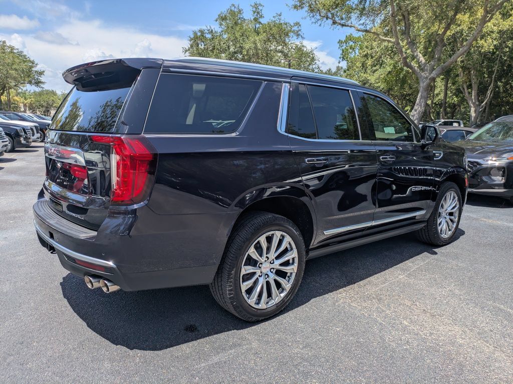 Used 2023 GMC Yukon Denali RWD image 4