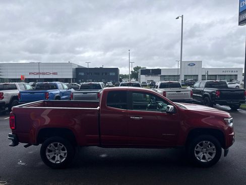 Used 2016 Chevrolet Colorado LT w/ Luxury Package, Chrome RWD image 5