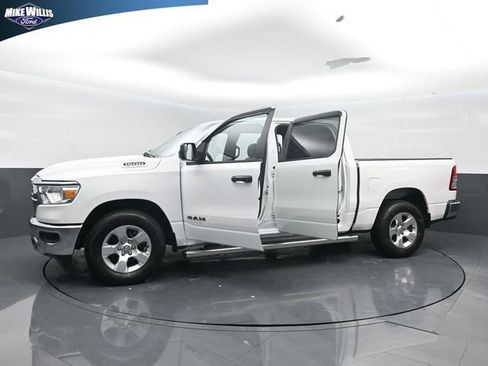 Used 2023 RAM 1500 Big Horn RWD image 18