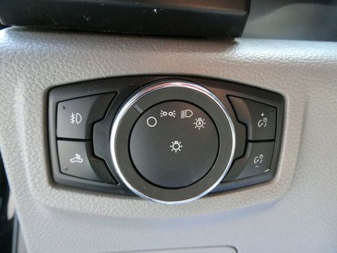 Used 2016 Ford F150 XL w/ Equipment Group 101A Mid image 25