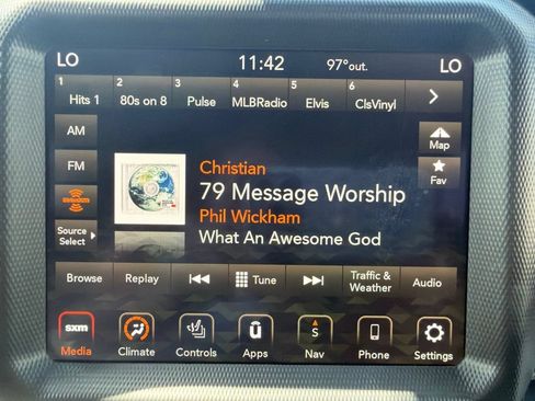 Used 2020 Jeep Wrangler Unlimited Sahara AWD/4WD image 33