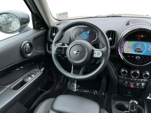 Used 2024 MINI Cooper Countryman S FWD image 10
