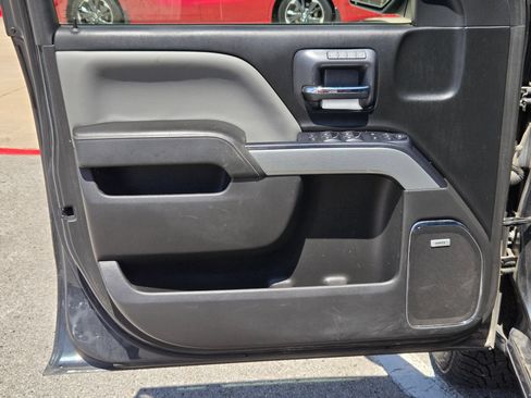 Used 2018 Chevrolet Silverado 1500 LTZ Z71 w/ LTZ Plus Package AWD/4WD image 10
