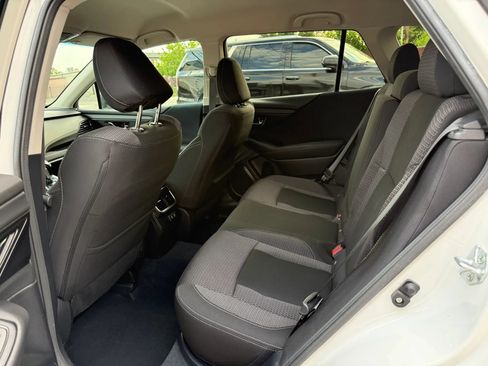 Used 2022 Subaru Outback Premium AWD/4WD image 12