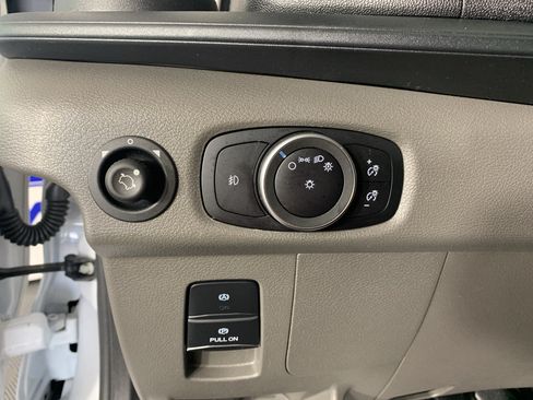 Used 2025 Ford Transit 250 Low Roof w/ Exterior Upgrade Package RWD image 15