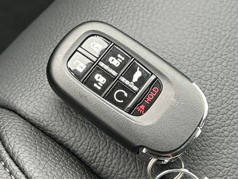 New 2026 Honda Odyssey Touring image 33