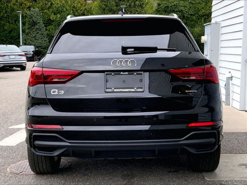 Certified 2023 Audi Q3 2.0T Premium w/ Convenience Package AWD/4WD image 3
