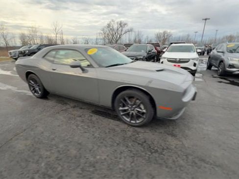 Used 2023 Dodge Challenger SXT w/ Plus Package image 2