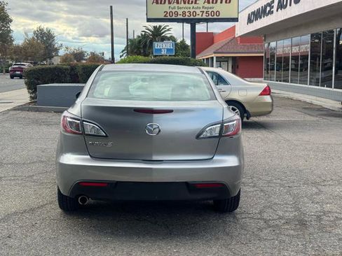 Used 2011 MAZDA MAZDA3 i Touring image 3