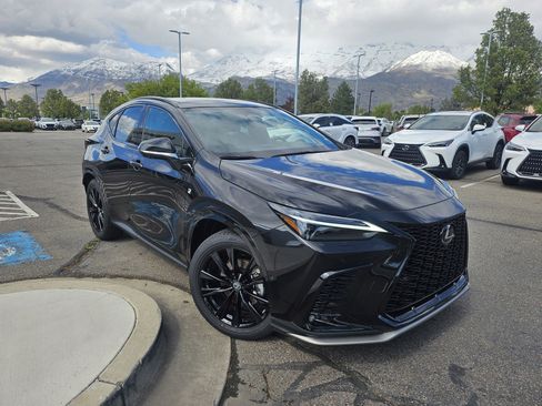 New 2026 Lexus NX 350h F Sport AWD/4WD image 3
