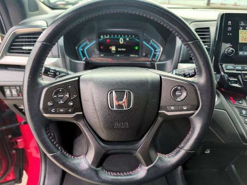 Used 2023 Honda Odyssey Sport image 18