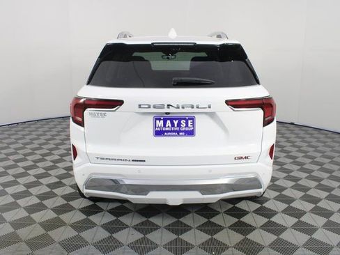 New 2026 GMC Terrain Denali image 28