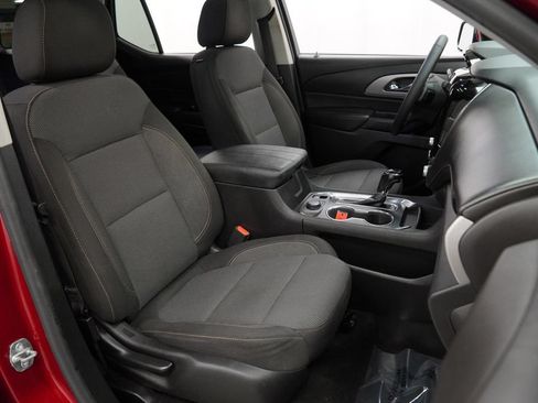 Used 2018 Chevrolet Traverse LT FWD image 36