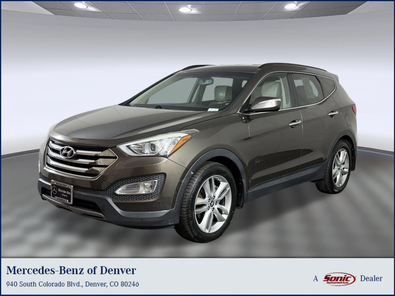Used 2014 Hyundai Santa Fe Sport 2.0T w/ Navigation Package 06 AWD/4WD image 1