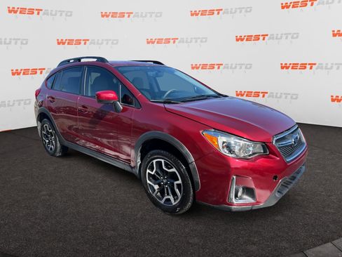 Used 2017 Subaru Crosstrek 2.0i Premium AWD/4WD image 7