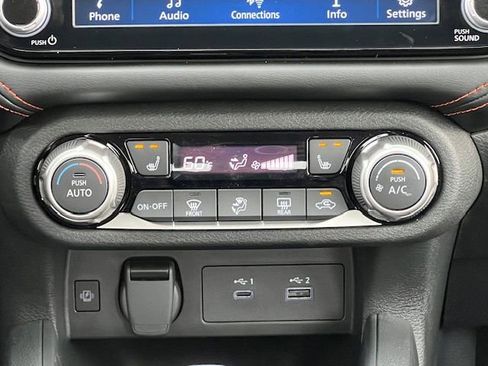 New 2025 Nissan Versa SR image 19