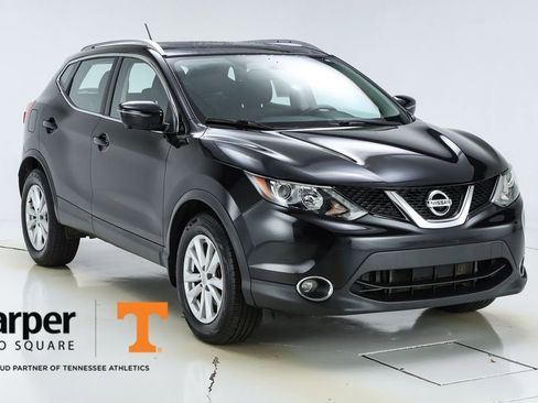 Used 2017 Nissan Rogue Sport SV w/ SV Premium Package image 15