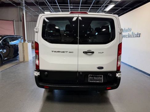 Used 2024 Ford Transit 350 XLT RWD image 3
