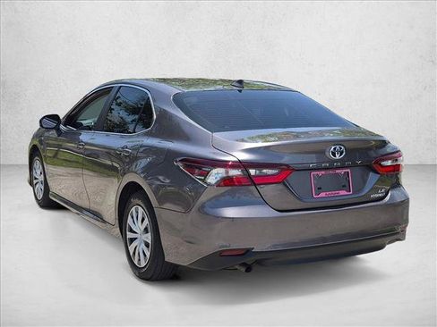 Used 2024 Toyota Camry LE FWD image 7