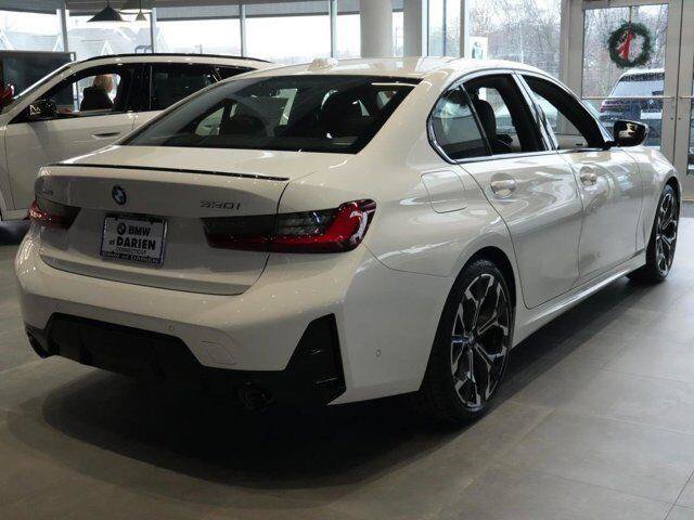 Used 2026 BMW 330i xDrive Sedan w/ M Sport Package AWD/4WD image 11