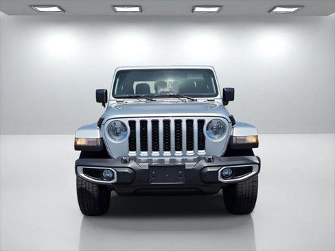 Certified 2023 Jeep Gladiator Overland image 6