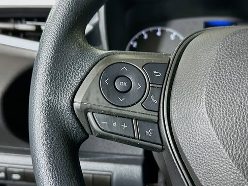 Used 2023 Toyota Corolla LE w/ LE Convenience Package FWD image 16