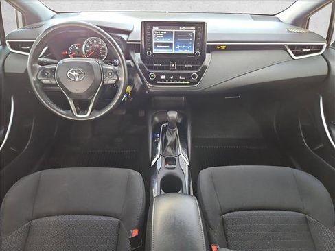 Used 2022 Toyota Corolla SE image 17