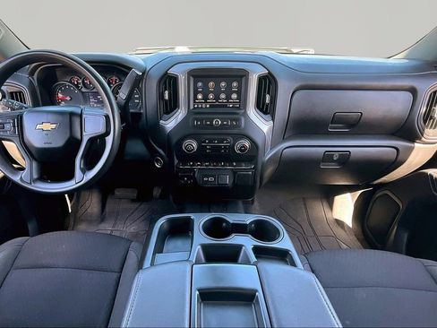 Used 2024 Chevrolet Silverado 2500 Custom w/ Custom Value Package image 16