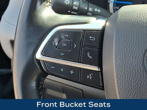 Used 2021 Toyota Highlander LE image 24