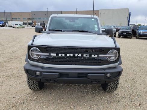 New 2026 Ford Bronco Outer Banks AWD/4WD image 8
