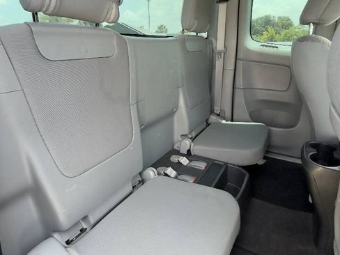 Used 2013 Toyota Tacoma 2WD Access Cab image 14