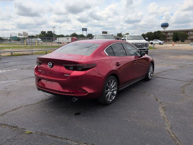 Used 2019 MAZDA MAZDA3 Sedan FWD image 8
