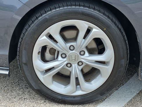 Used 2023 Honda Accord LX image 13