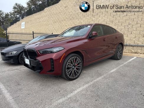 Certified 2024 BMW X6 xDrive40i w/ Executive Package image 1