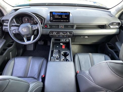 Used 2023 Honda Pilot Touring image 50