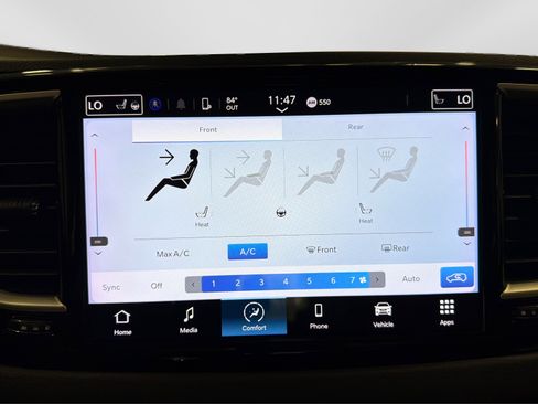 Used 2023 Chrysler Pacifica Touring-L FWD image 31