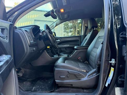 Used 2015 GMC Canyon SLE w/ All-Terrain Package RWD image 10