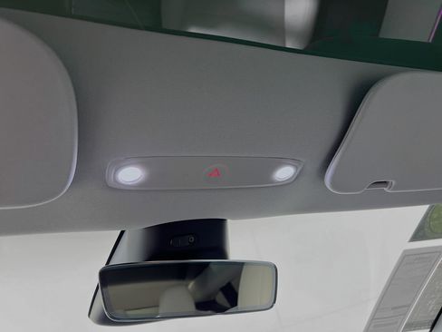 Used 2025 Tesla Model 3 Long Range image 21