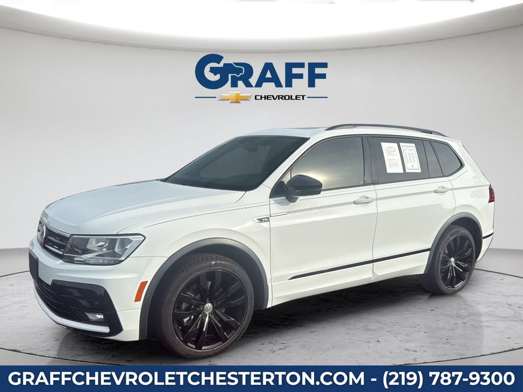 Used 2021 Volkswagen Tiguan SE R-Line FWD image 2