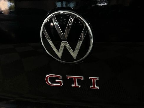 Used 2023 Volkswagen GTI S image 11