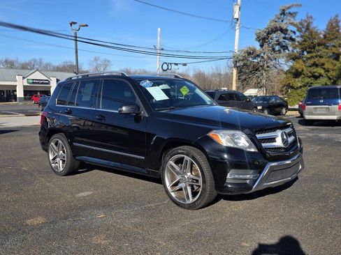 Used 2015 Mercedes-Benz GLK 350 GLK 350 4MATIC AWD 4dr SUV image 3