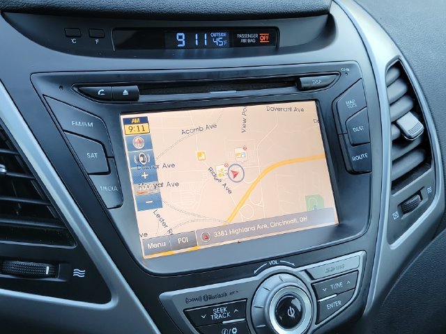 Used 2015 Hyundai Elantra Limited w/ Option Group 05 FWD image 22