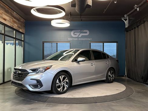 Used 2023 Subaru Legacy Premium AWD/4WD image 7