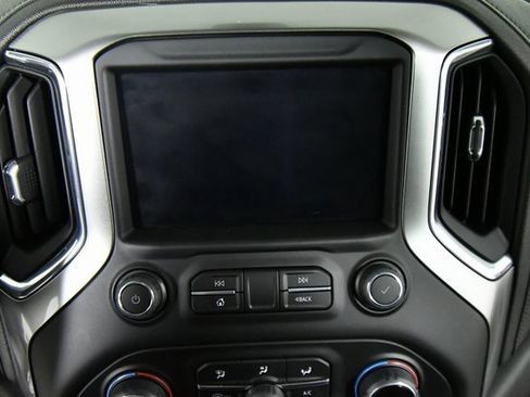 Used 2021 Chevrolet Silverado 1500 LT Trail Boss image 4