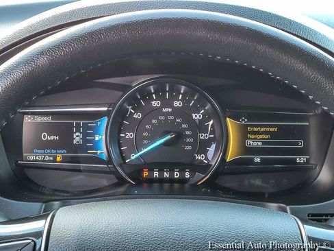 Used 2018 Ford Explorer Limited w/ Equipment Group 301A AWD/4WD image 20