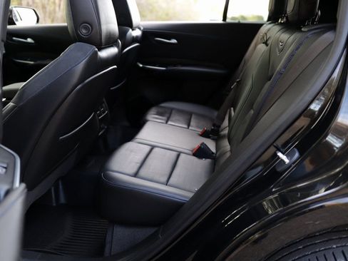 Certified 2024 Cadillac XT4 Sport image 29