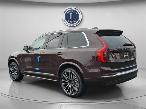 New 2026 Volvo XC90 B6 Plus w/ Protection Package Premier image 3