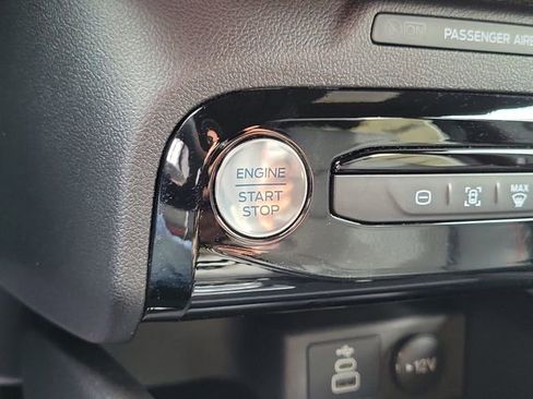 Used 2025 Ford Escape ST-Line w/ Equipment Group 301A image 12