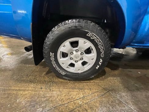 Used 2005 Toyota Tacoma 4x4 Double Cab image 24