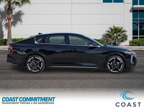 Used 2025 Kia K4 GT-Line w/ GT-Line Premium Package FWD image 5